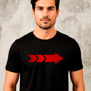 Мужская черная футболка с красной стрелкой
