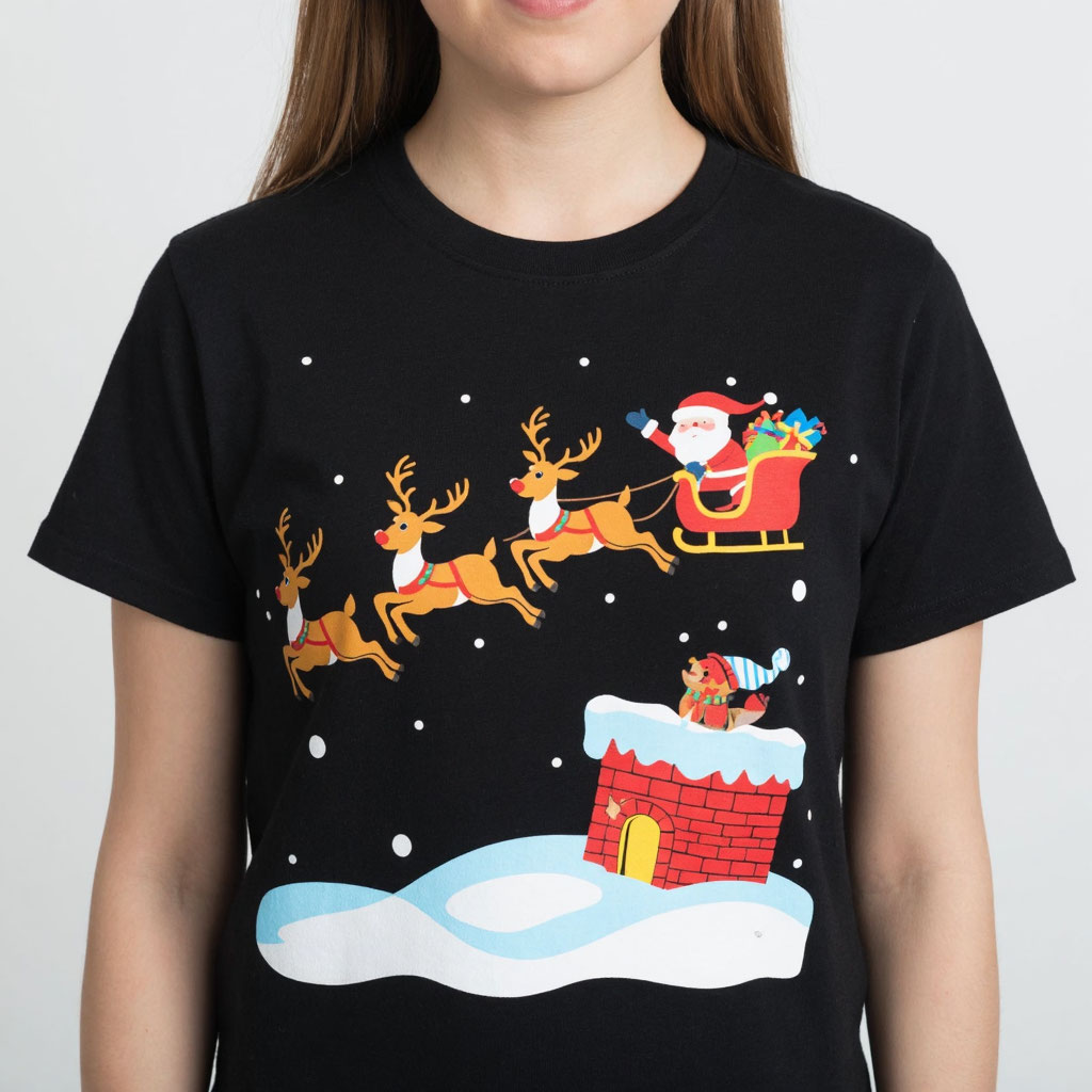 Футболка черная женская новогодние олени